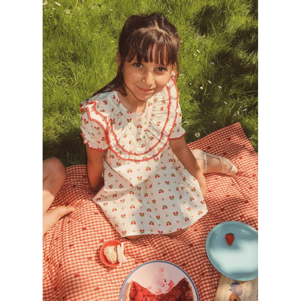 Sofia SS Dress - Soft White Berry