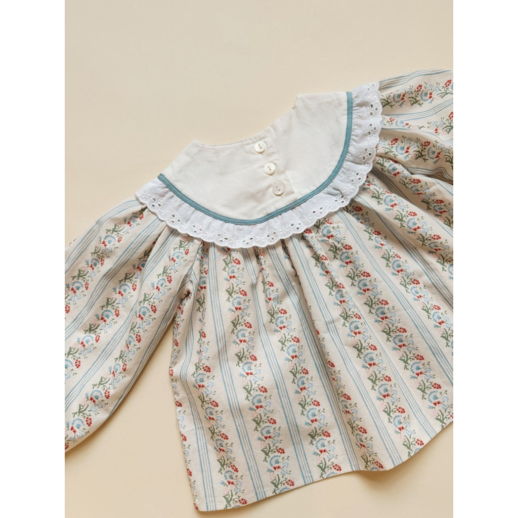 Flöss Aps Abigail Blouse Blouse Soft white/Bright blue