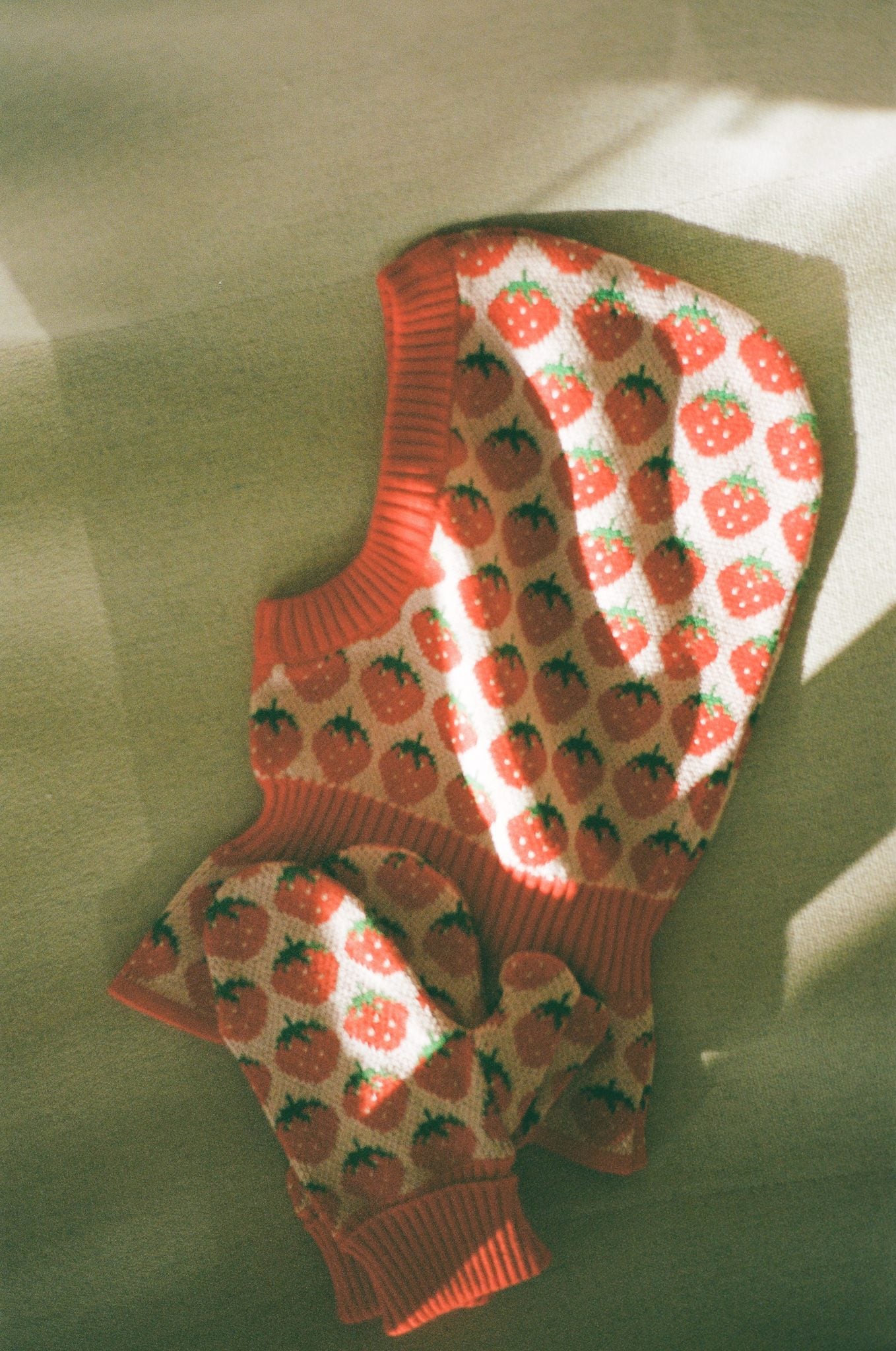 Line Mittens - Blossom Pink Berry