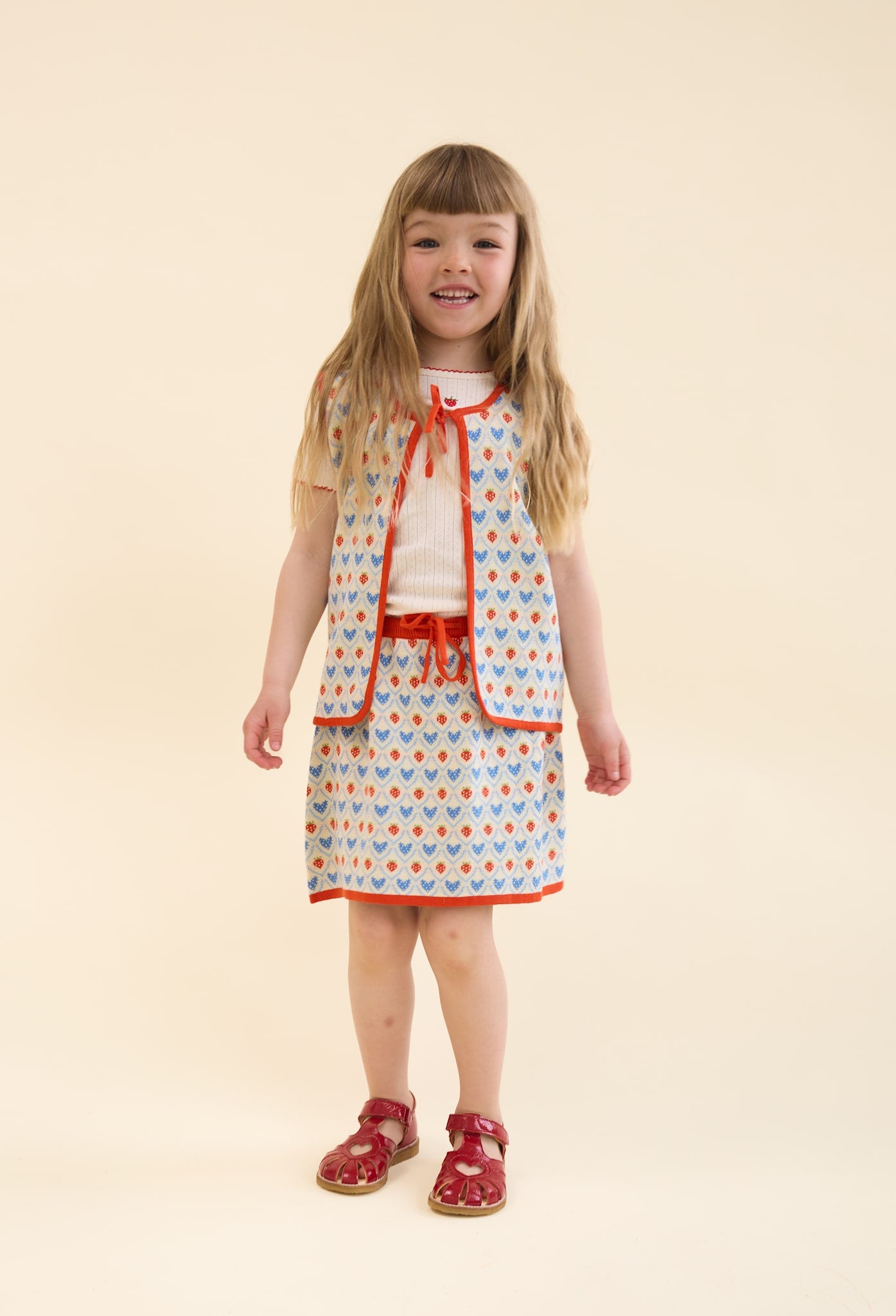 Lea Vest - Berry Heart Mix